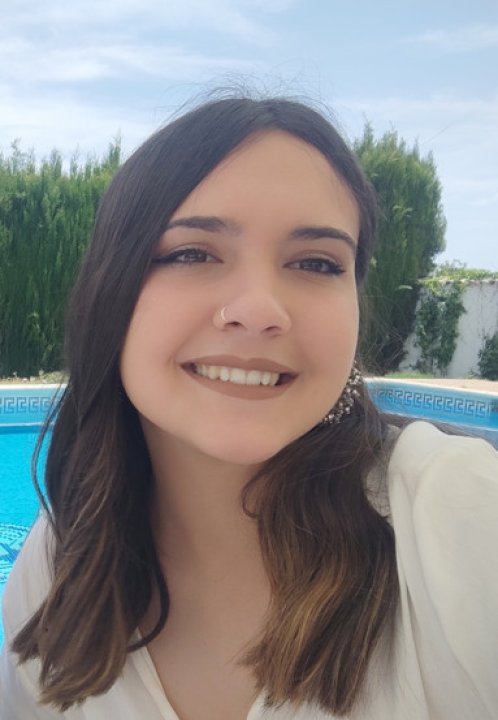 Checa García Cristina - Español, Inglés, Matemáticas tutor