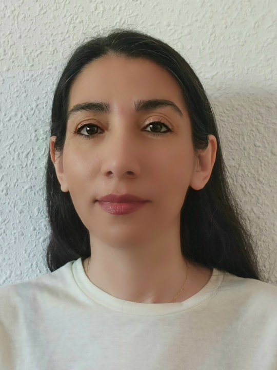 Mehrabi Reihaneh - Matemáticas, Inglés tutor