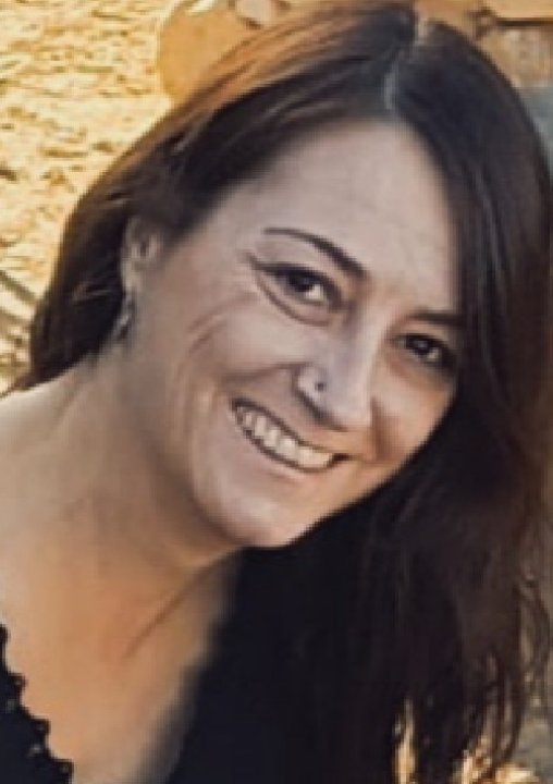 Navarro Laura - Español, Catalán, Historia, Literatura, Pedagogía tutor